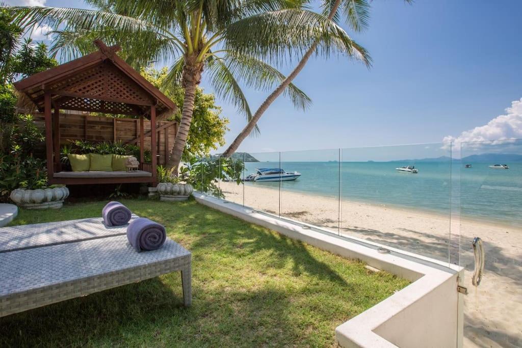 Beachfront Villa Charmant With Private Pool 苏梅岛 外观 照片